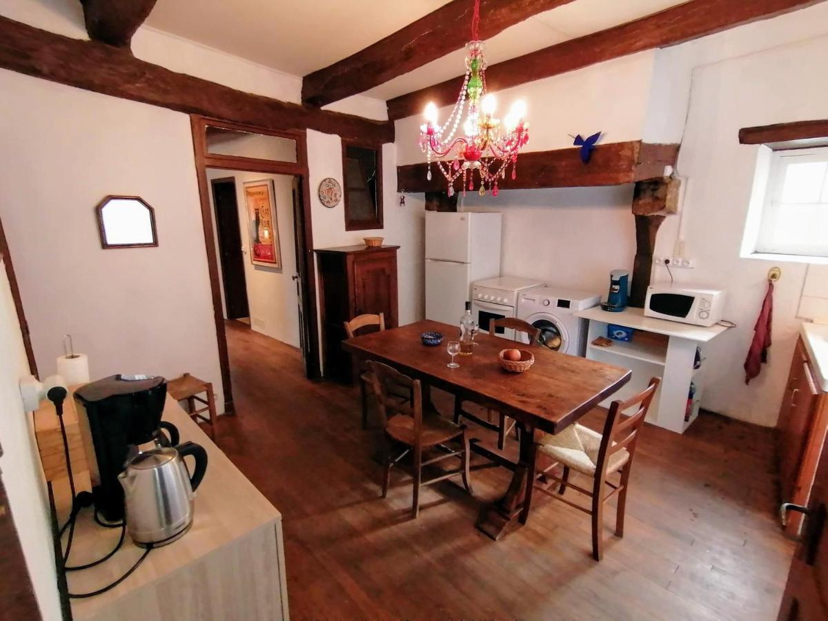 11 Rue Basse Najac Villa Екстериор снимка