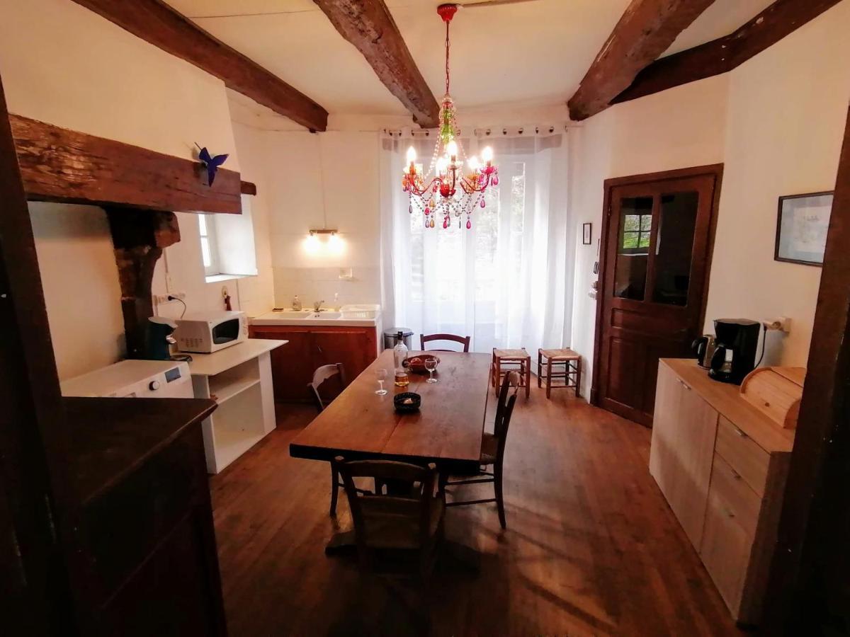 11 Rue Basse Najac Villa Екстериор снимка